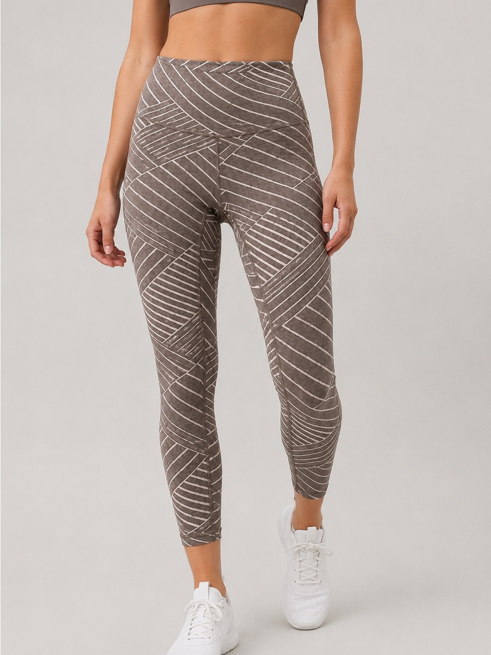 Lululemon High Times Pant Size 8 NWT Gray White High Rise Leggings